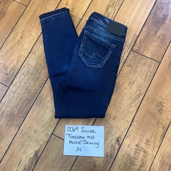 Silver Tuesday mid ankle skinny jeans - Picture 6 of 6